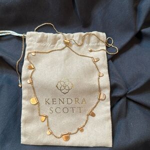 EUC worn once rose gold Kendra Scott adjustable necklace.